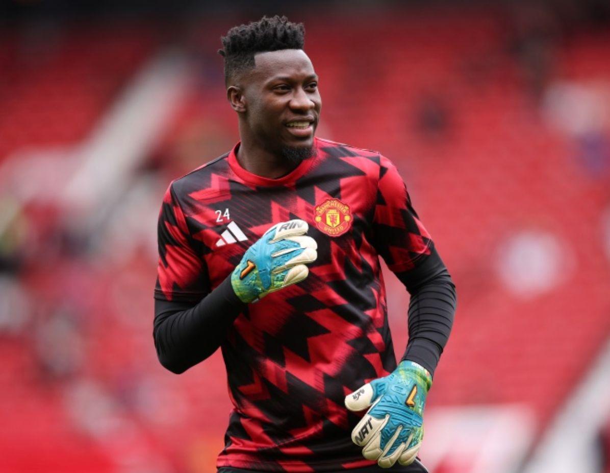 开云体育官网-29岁奥纳纳遭2重击：曼联爽约将其扫地出门 在国家队被球迷丢水瓶