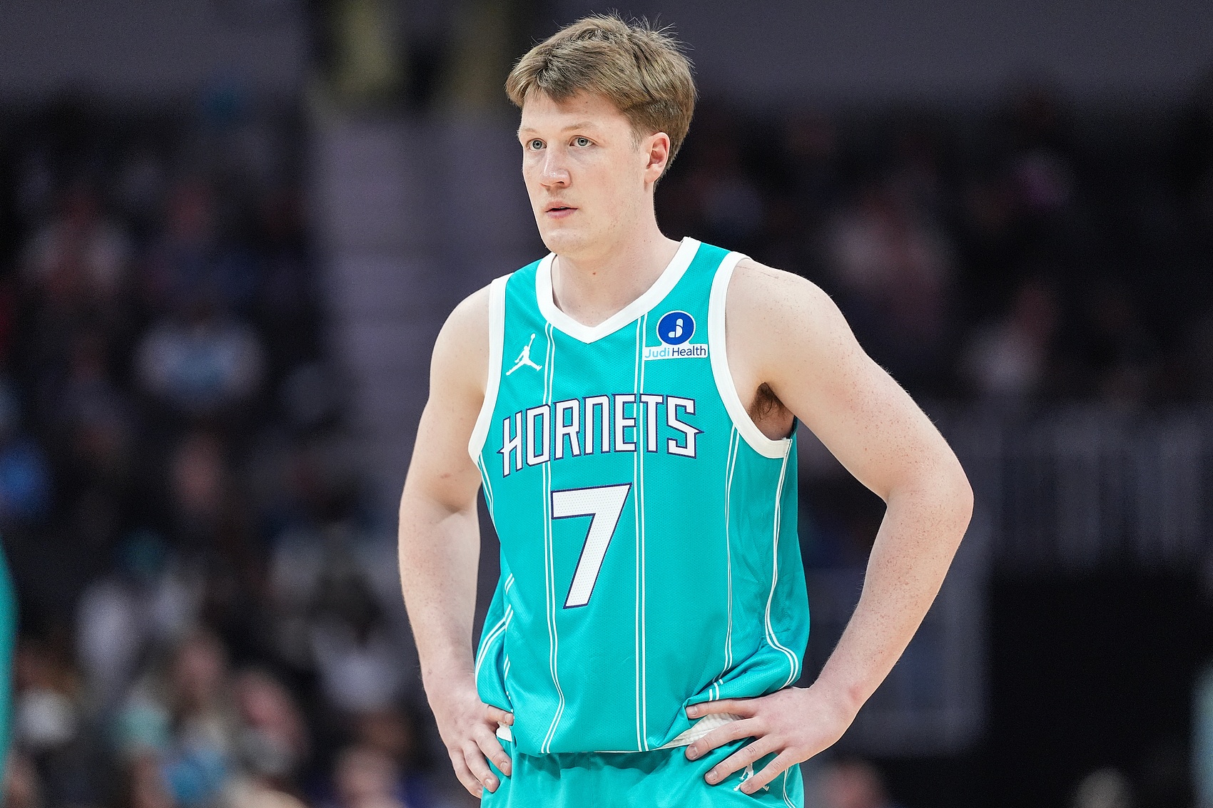 开云体育官网-黄蜂主帅：希望克尼佩尔提升个人领导力 更自信地在关键时刻发声